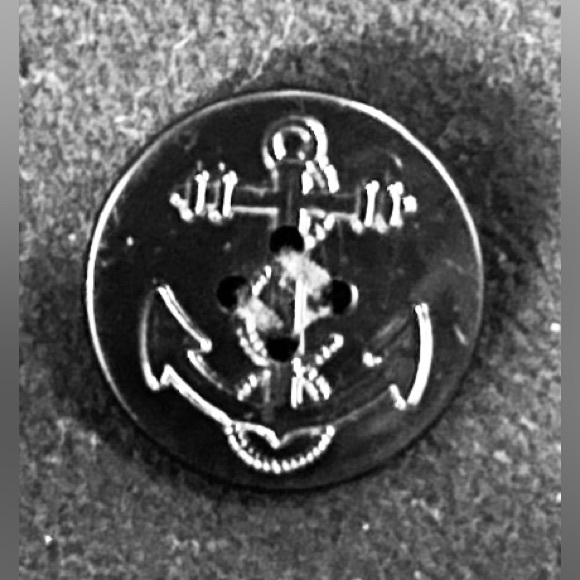 NWOT J.Percy Woman’s Sz 2 Classic Black Pea Coat! 100% Wool with inner lining! - Picture 3 of 6